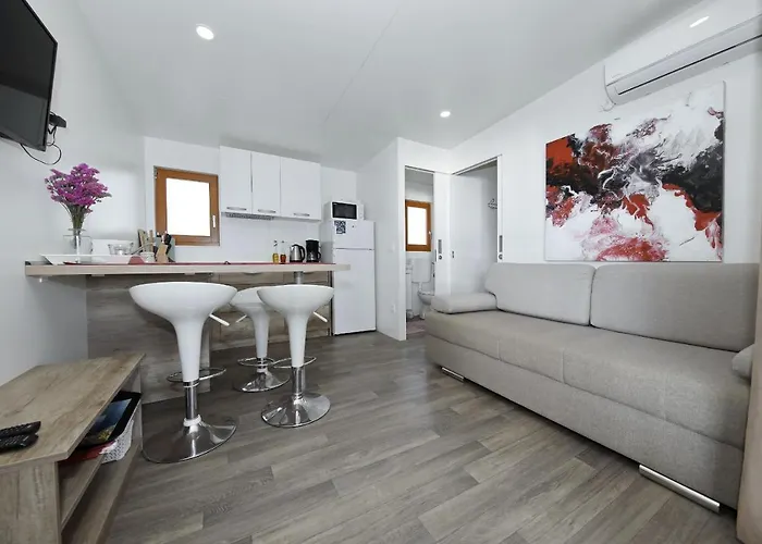 Mobile Kalcit Biograd Na Moru