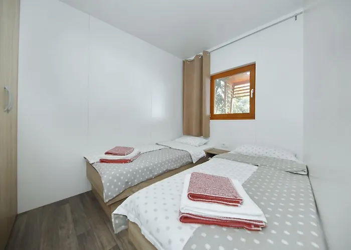 Mobile Kalcit Biograd Na Moru